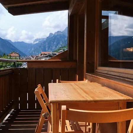Mansarda Vista Apartman Auronzo di Cadore